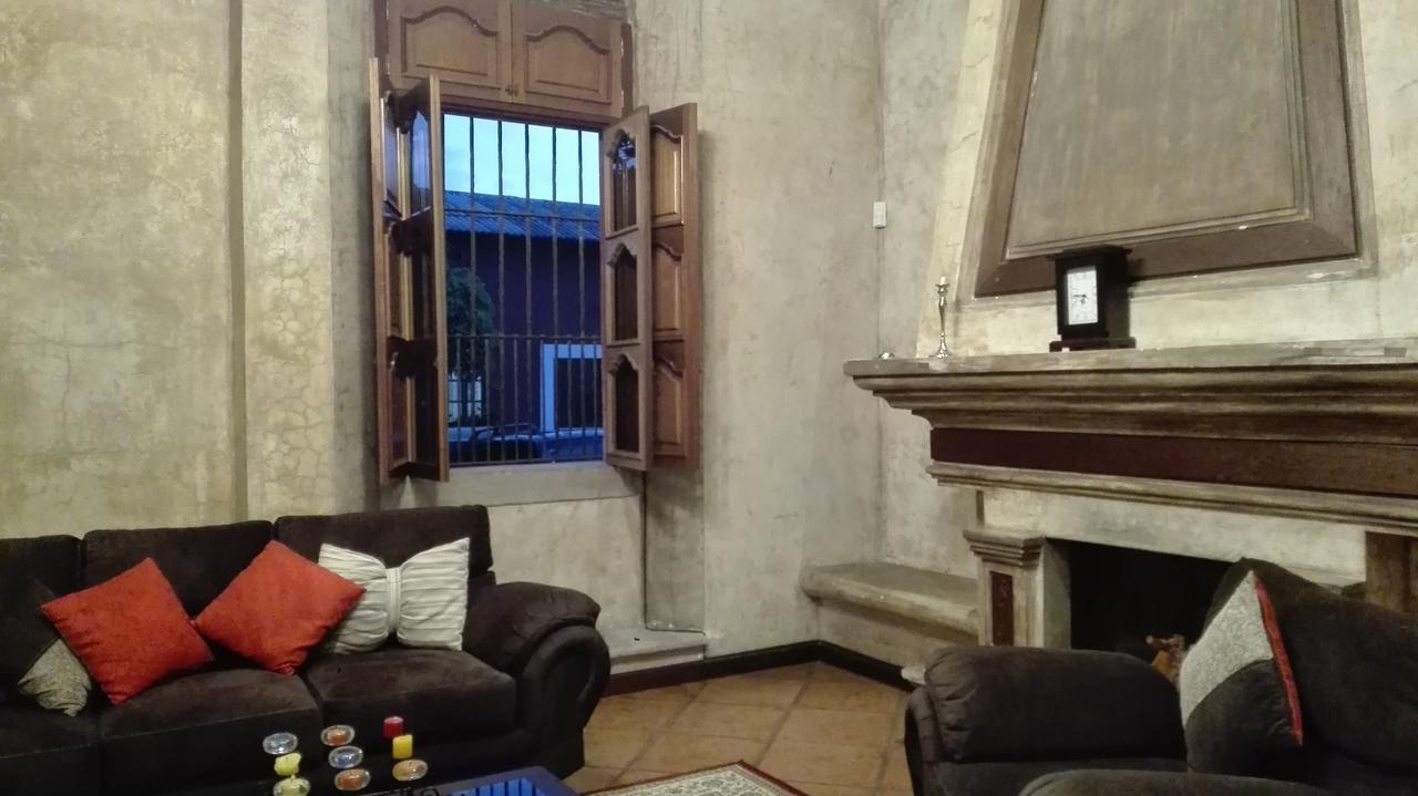 La Casa De La Alameda Acomodação com café da manhã Antigua Exterior foto