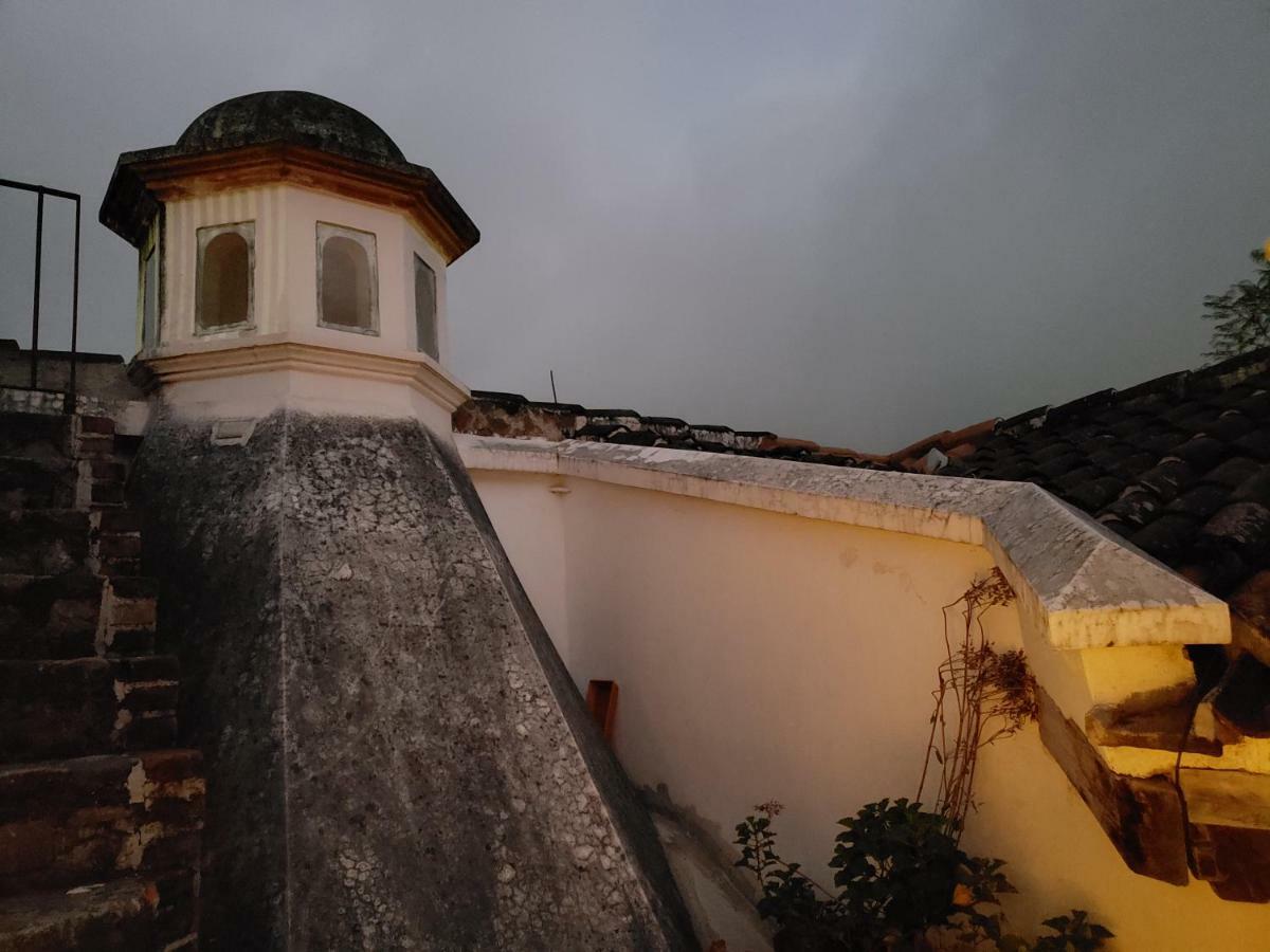 La Casa De La Alameda Acomodação com café da manhã Antigua Exterior foto
